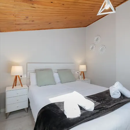 Adorable Atico Con Vistas By Apartment Vigo